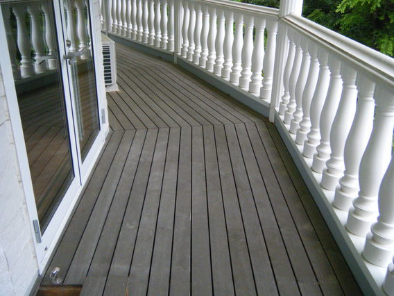 ＊＊バルコニー塗装＊＊