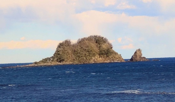 【手石島】