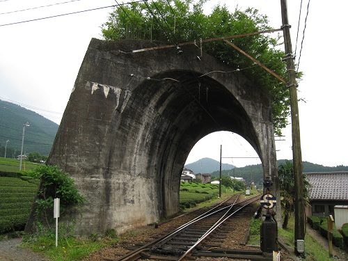 ～日本一短いトンネル～