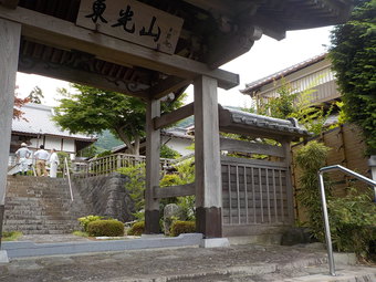 門取付工事　施工前